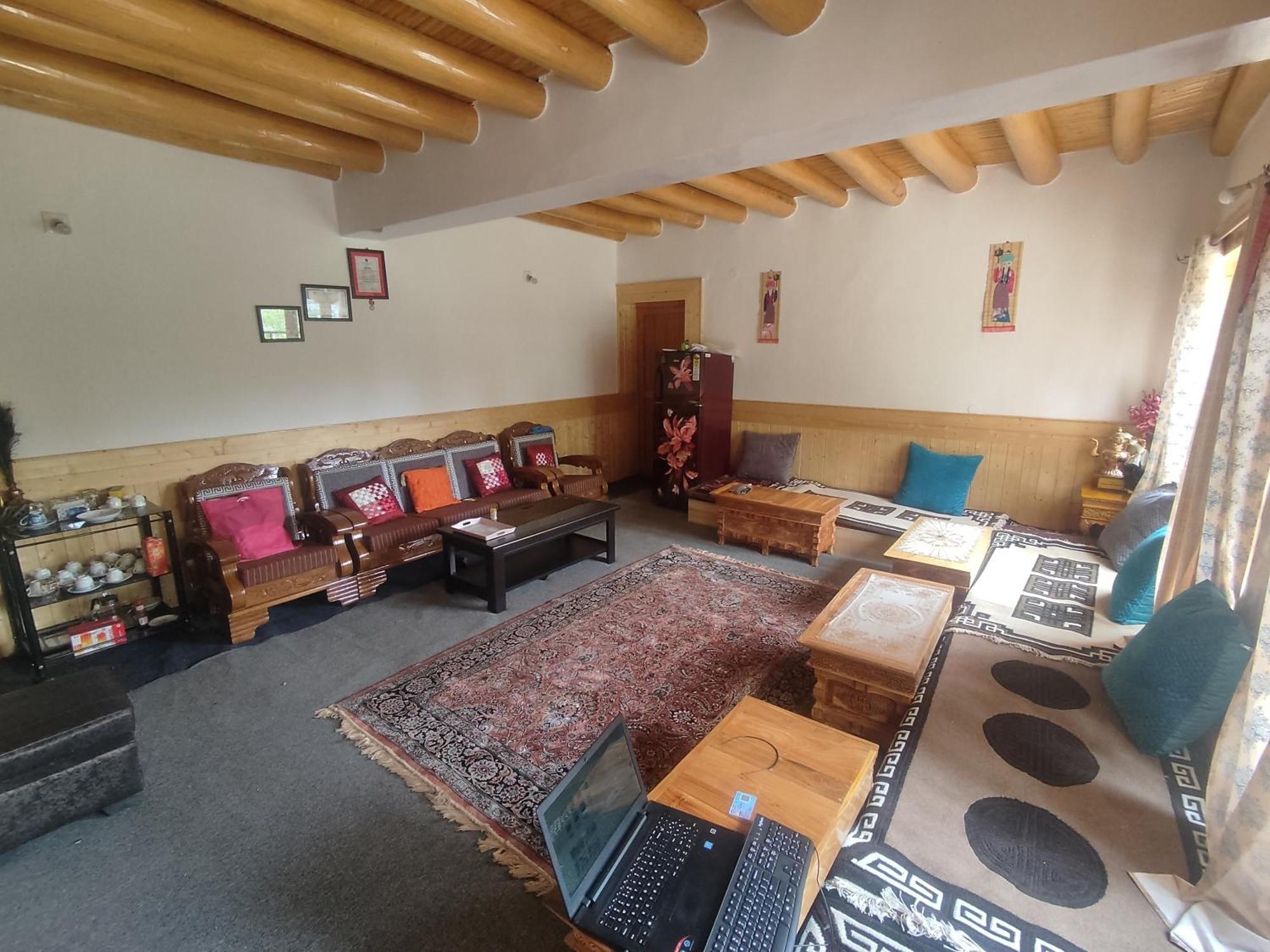 Streamlet Homestay 레 외부 사진