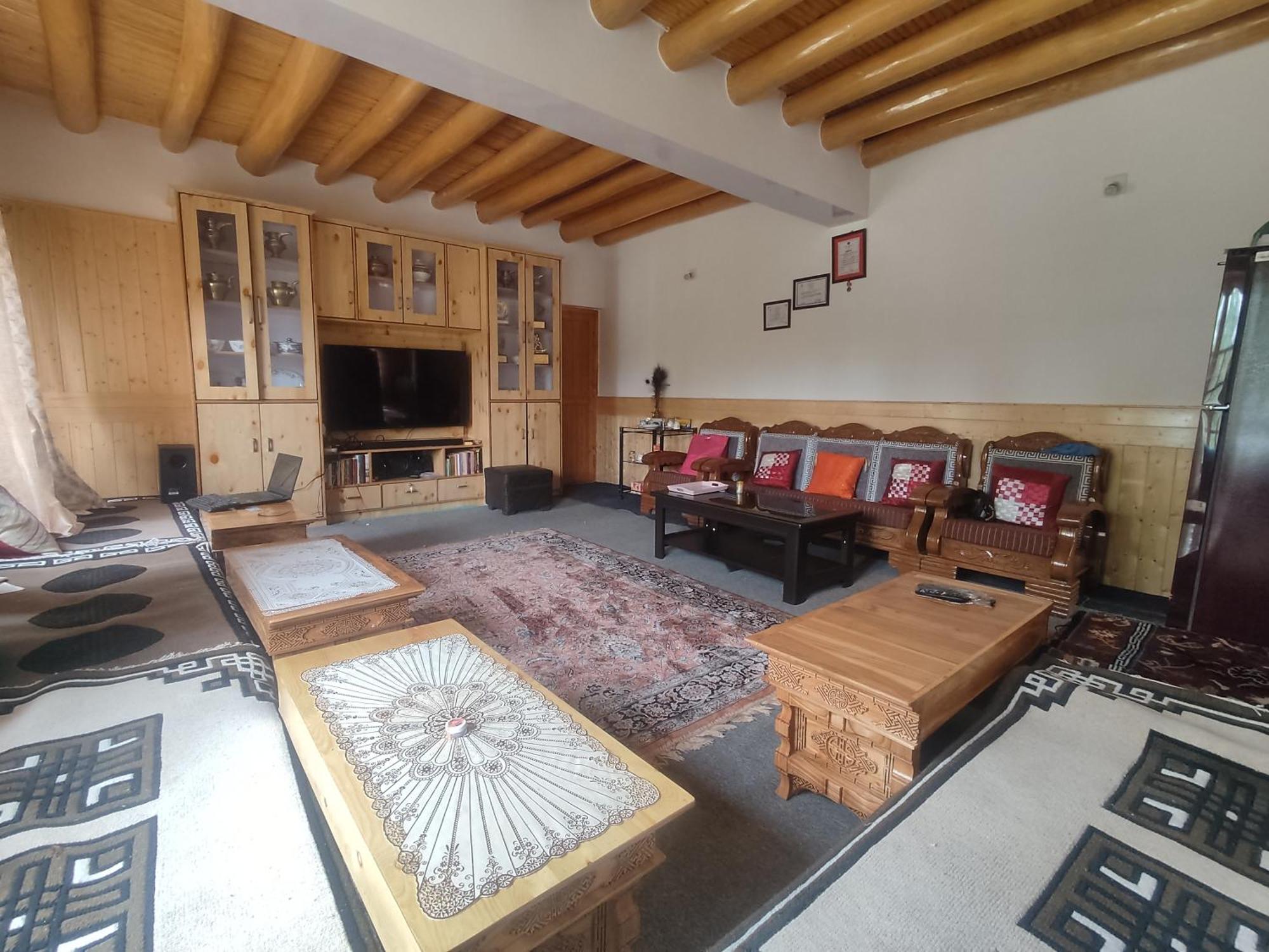 Streamlet Homestay 레 외부 사진