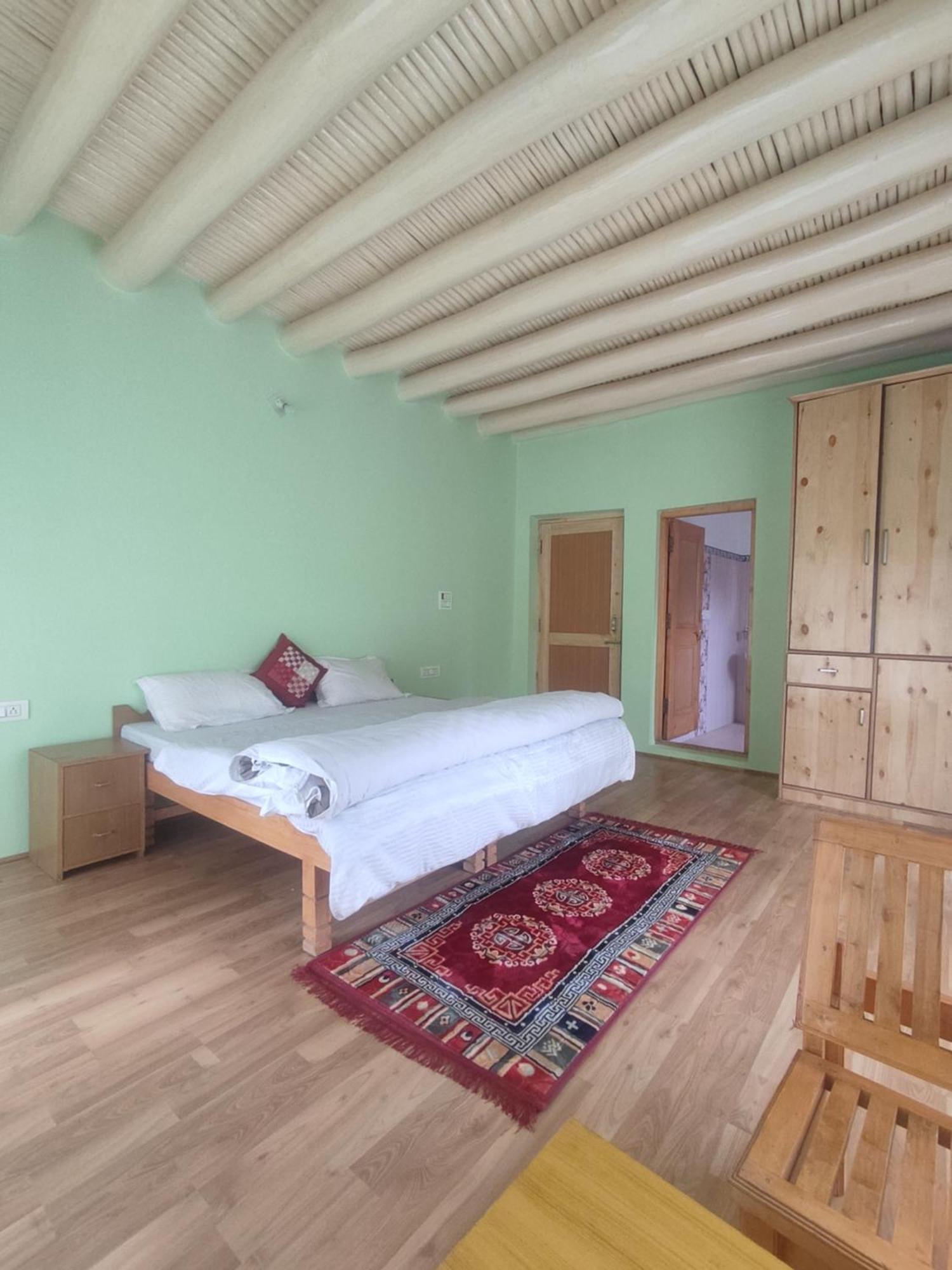 Streamlet Homestay 레 외부 사진